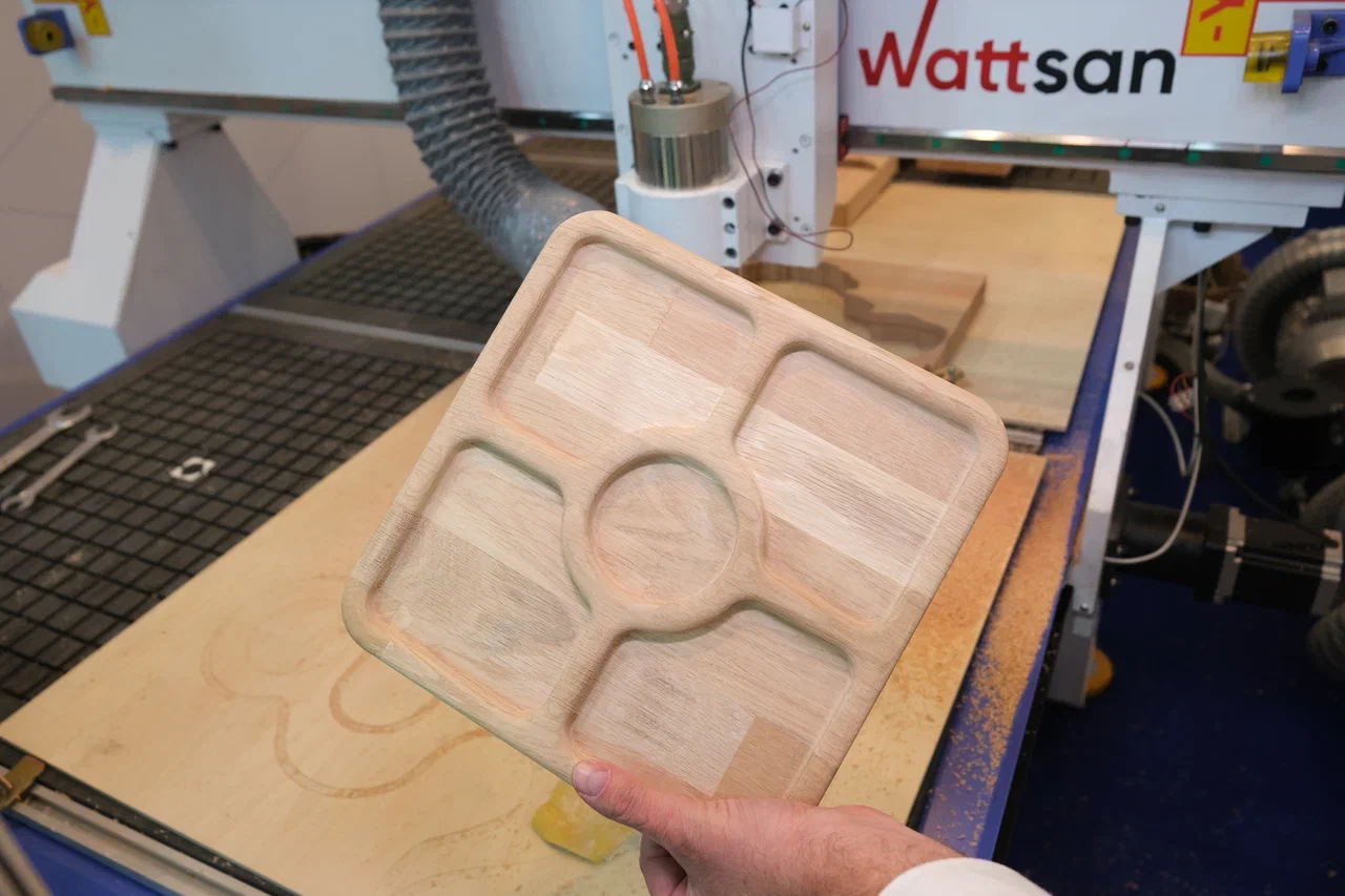 Пример изделия на станке по дереву Wattsan M1 1325